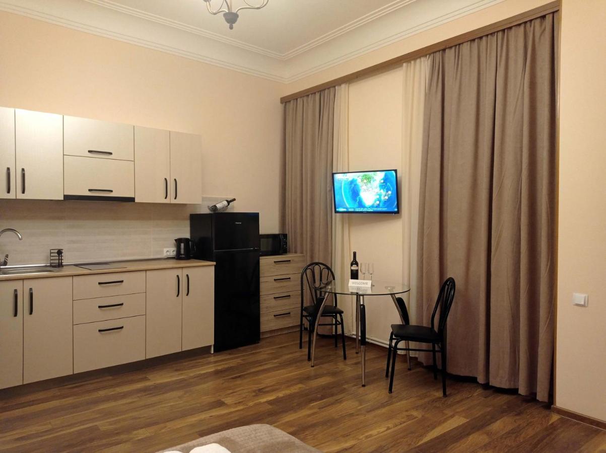 La Maison #7 Tbilisi Exterior photo